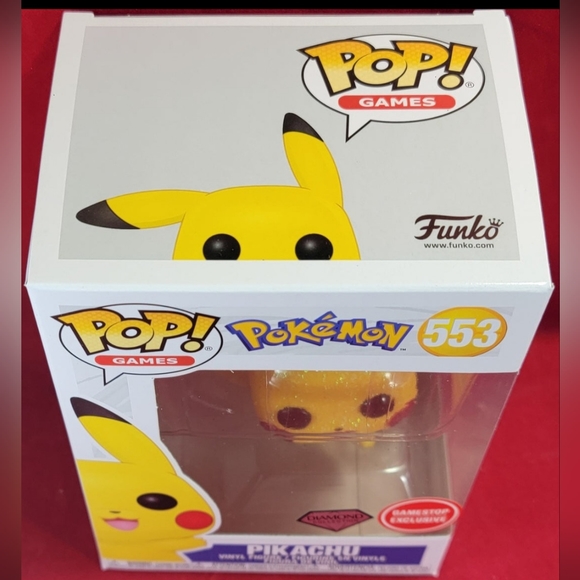Pikachu gamestop exclusive funko # 553 (nib) - Picture 4 of 7
